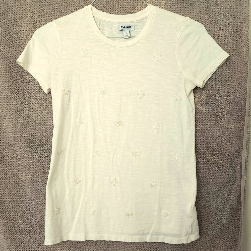 Old Navy Ivory Short Sleeve Beaded Boho Tee
